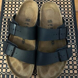Women’s Birkenstocks Arizona Size 40